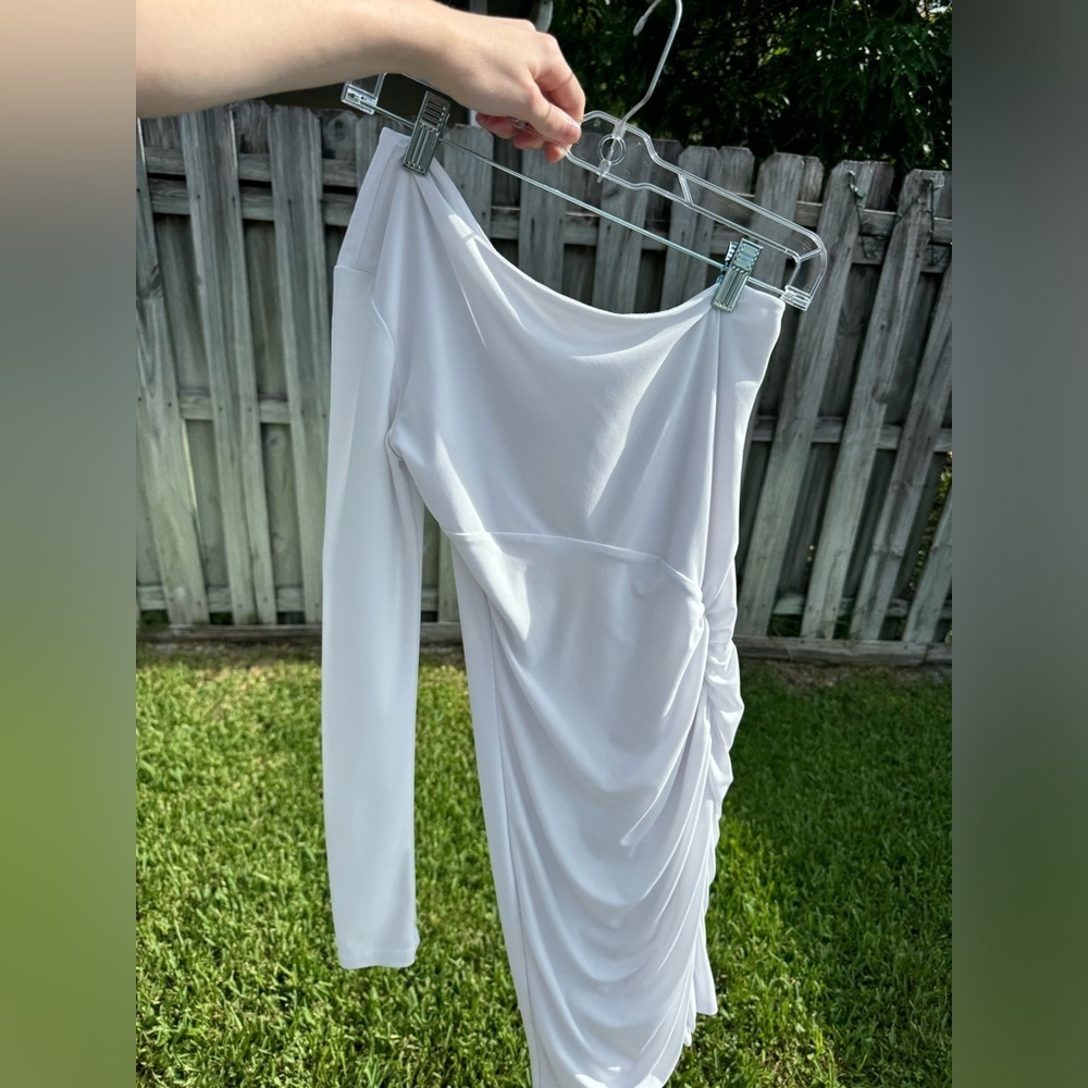 Fashion nova mini dress with ruching! Very flattering